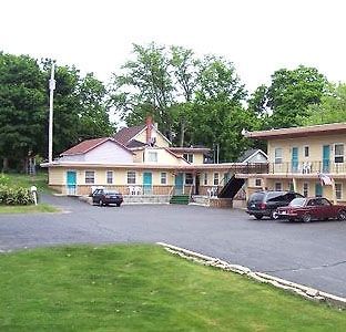 Economy Inn Cadillac Exterior foto